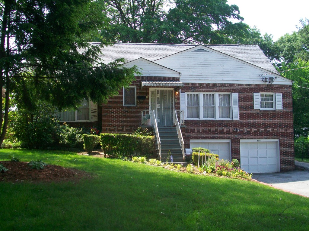 Martin Luther King Jr.'s home and its street to receive historic