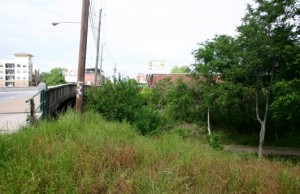 The Edgewood Avenue bridge over the Atlanta BeltLine is being replaced with one that will improve access to the Eastside Trail. Credit: BeltLine.org