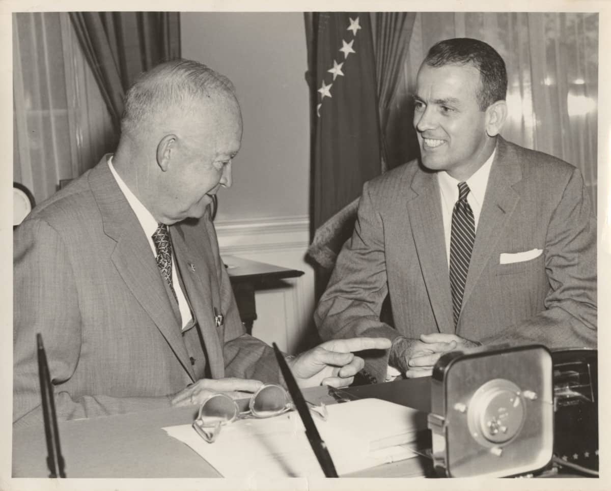 Randolph Thrower with President Eisenhower in the Oval Office. (Emory University)