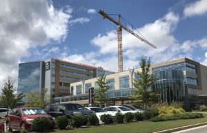 Northside Hospital Cherokee, crane